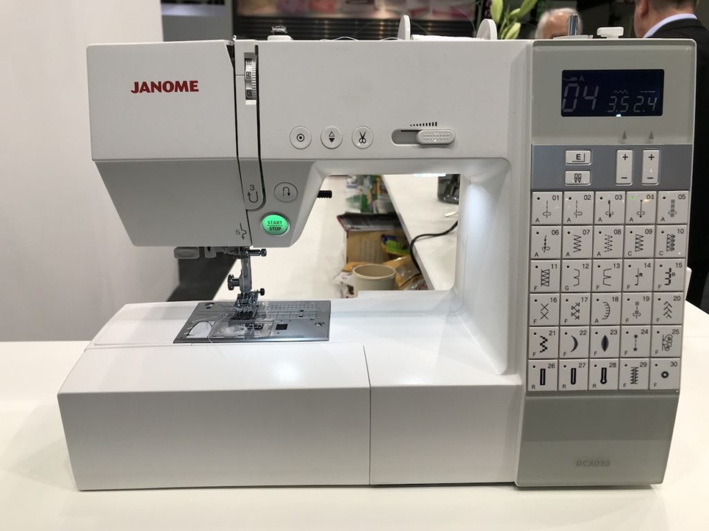 Janome DC 6030